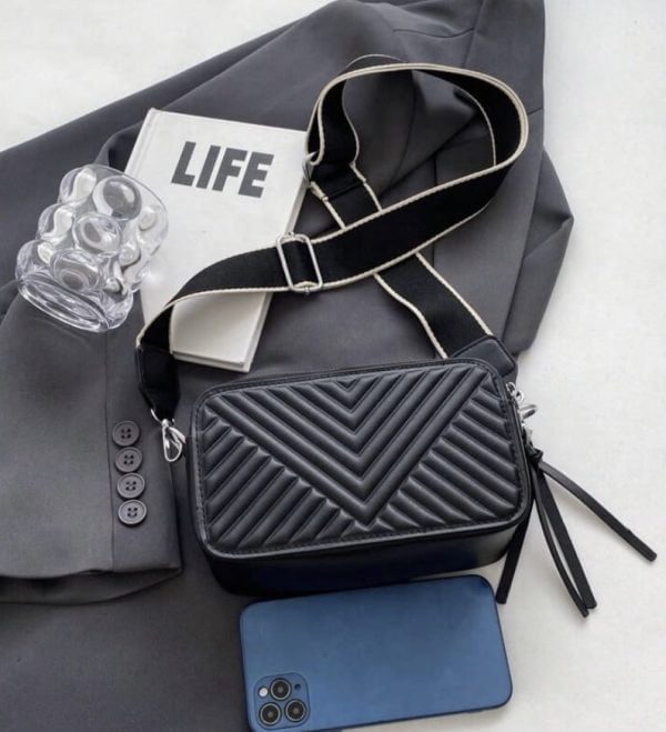 The Black Jacqueline Box Bag - Image 2