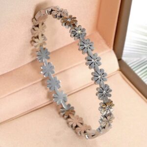 Silver Daisy Zirconia Floral Hinged Bangle